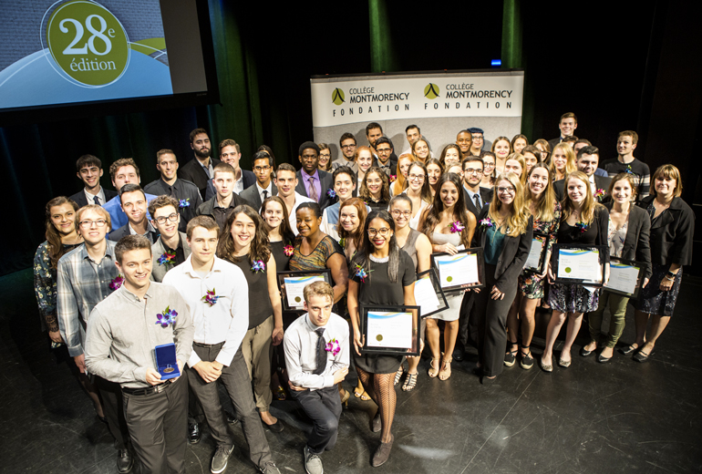 62 Diplomes Honores Lors Du 28e Gala Du Merite Et De L Excellence College Montmorency